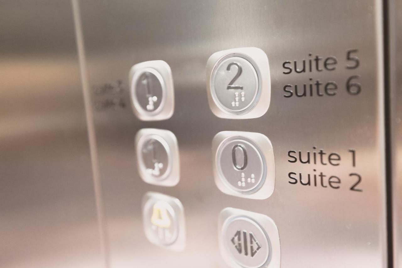 Steillage - Design Moselsuiten Mit Panoramablick Und Spa Brauneberg Exterior foto