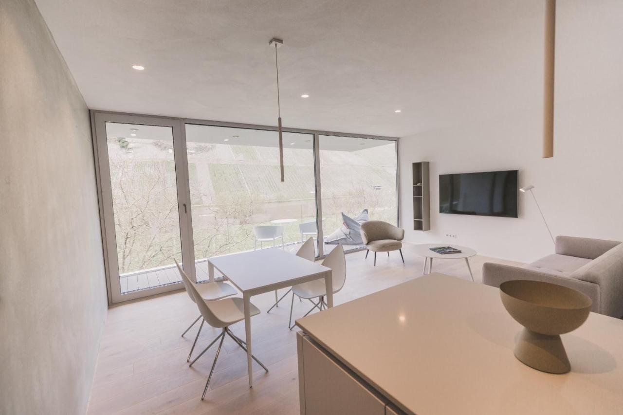 Steillage - Design Moselsuiten Mit Panoramablick Und Spa Brauneberg Exterior foto